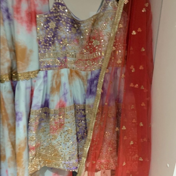 Brand new designs in Sharara suits - Picture 2 of 16